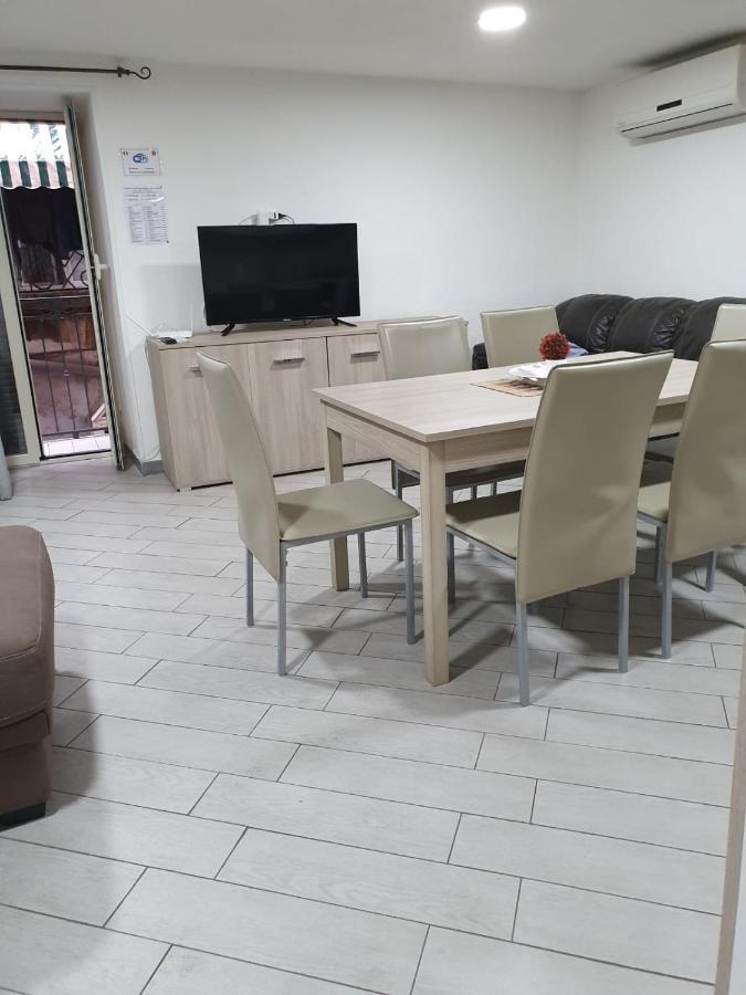 דירות נאפולי San Matteo House מראה חיצוני תמונה